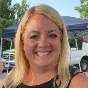 Meet your Posher, Cami